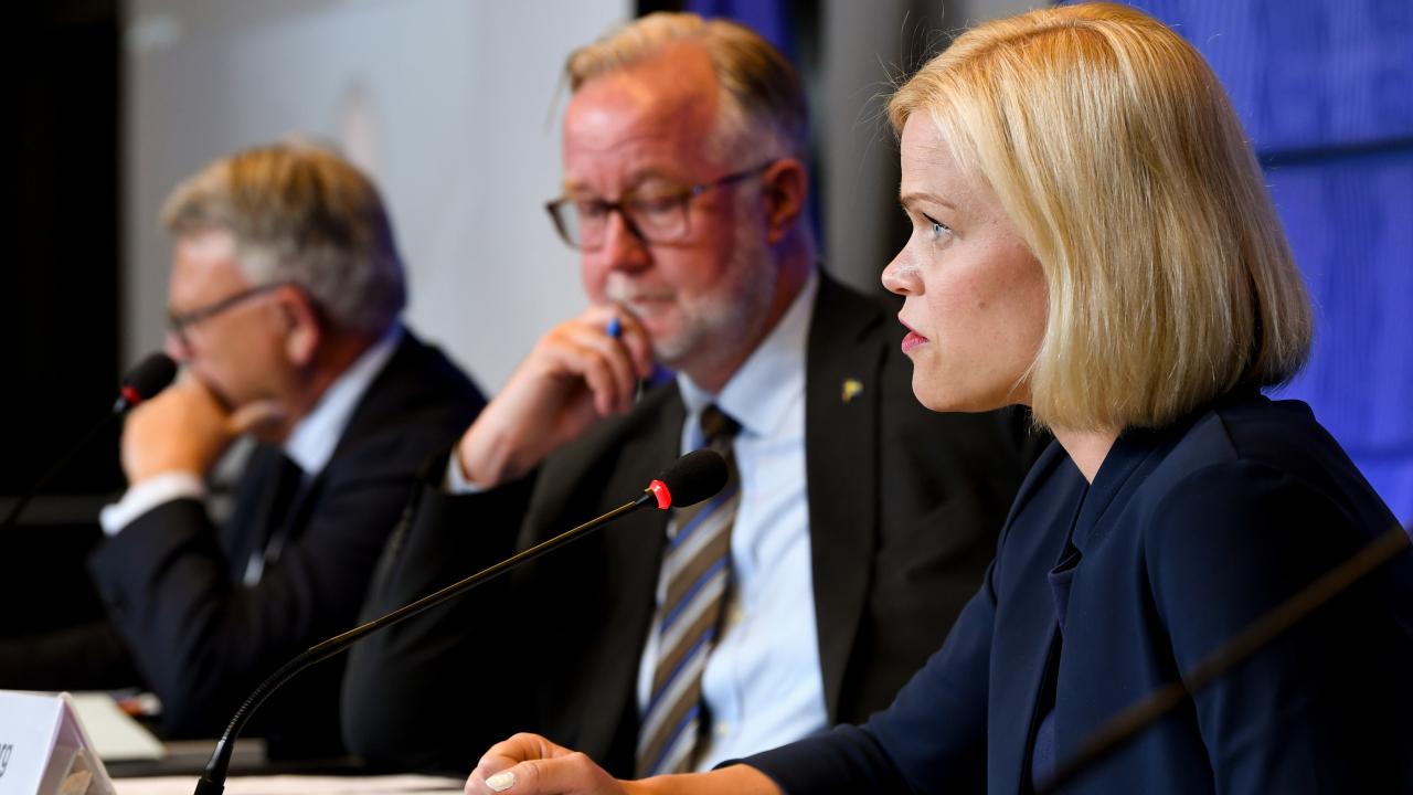 Paulina Brandberg, Johan Pehrson och Nicolas Schmit 