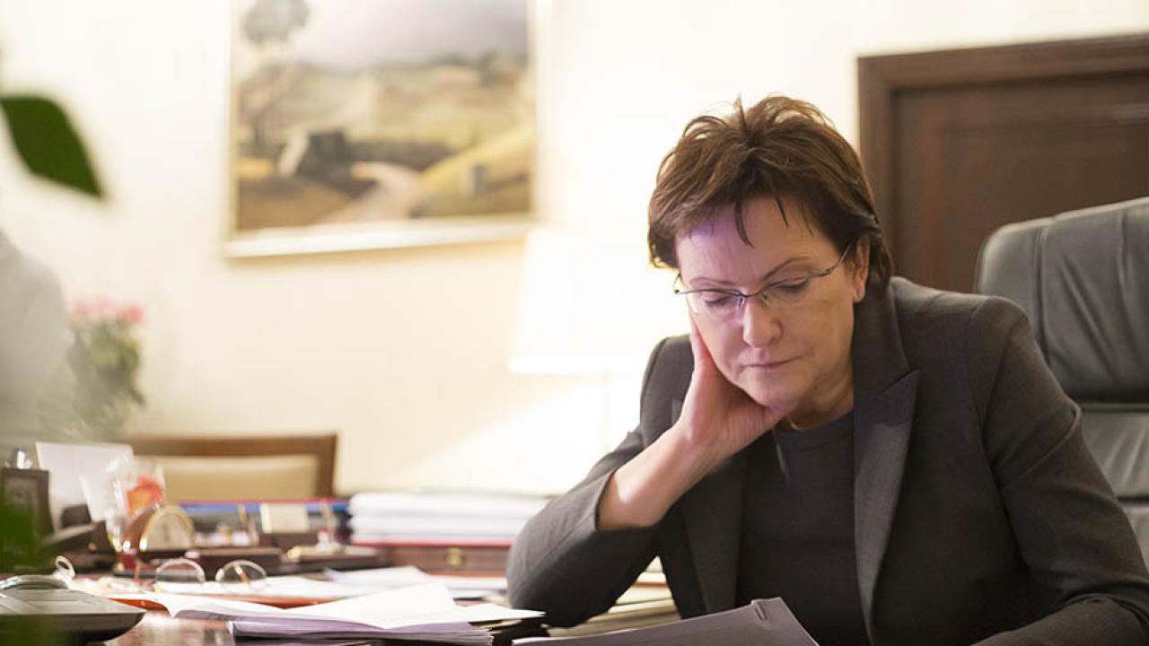 Polens premiärminister Ewa Kopacz har anledning att oroas över opinionsläget för sitt Medborgarplattformen. Arkivbild.