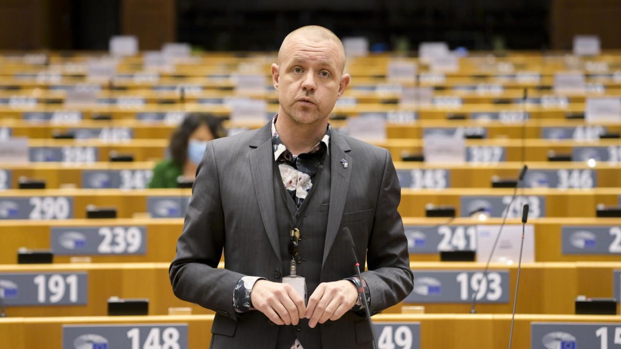 EU-parlamentarikern Fredrick Federley har ansökt om sjukskrivning i två månader från sitt uppdrag. Arkivbild.