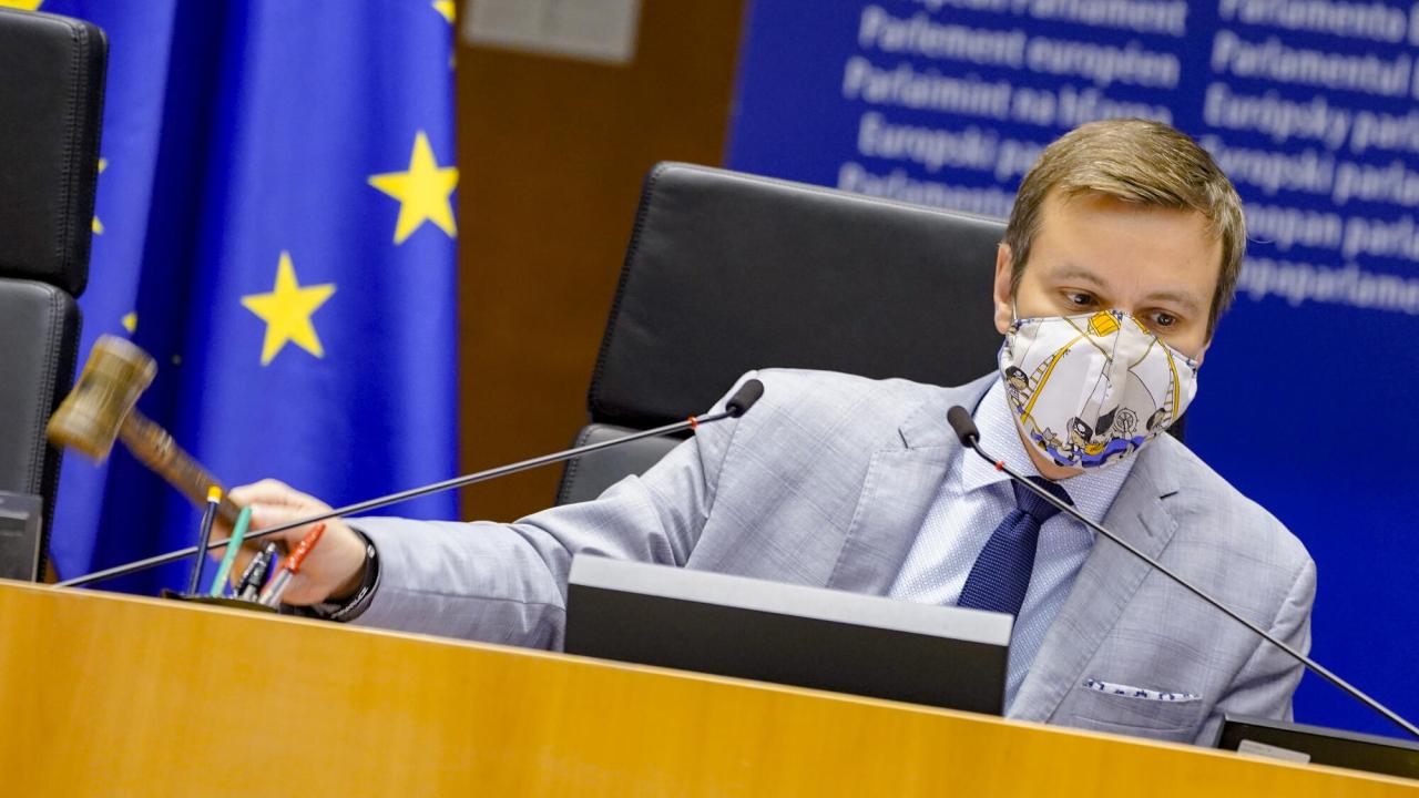 Resolutionen varnar för att ”en aldrig tidigare skådad och eskalerande kris äventyrar unionen och des grundläggande värden och hotar dess långsiktiga överlevnad". Arkivbild.