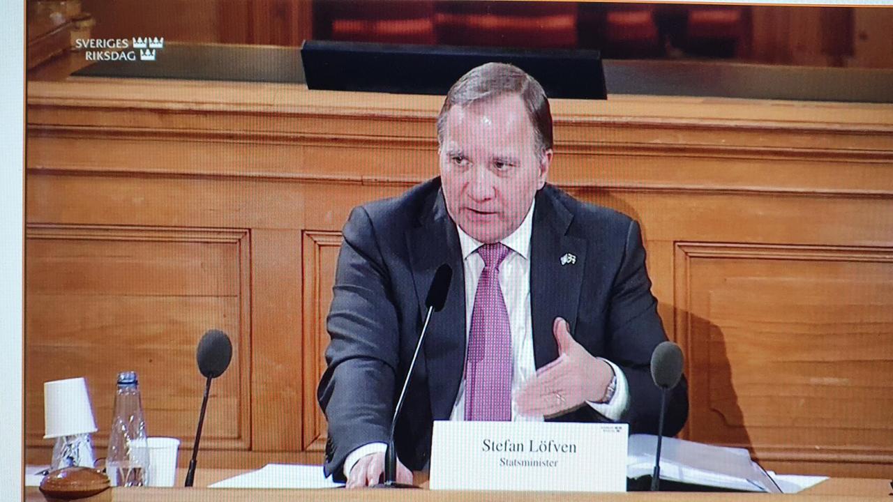 Statsminister Stefan Löfven (S) talar i riksdagens EU-nämnd. Arkivbild.
