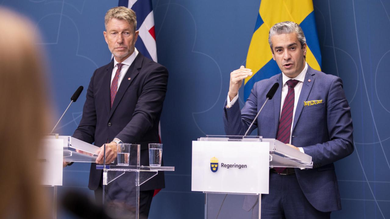 Norges olje- och energiminister Terje Aasland och energi- och digitaliseringsminister Khashayar Farmanbar (S) möttes i Stockholm på måndagen.