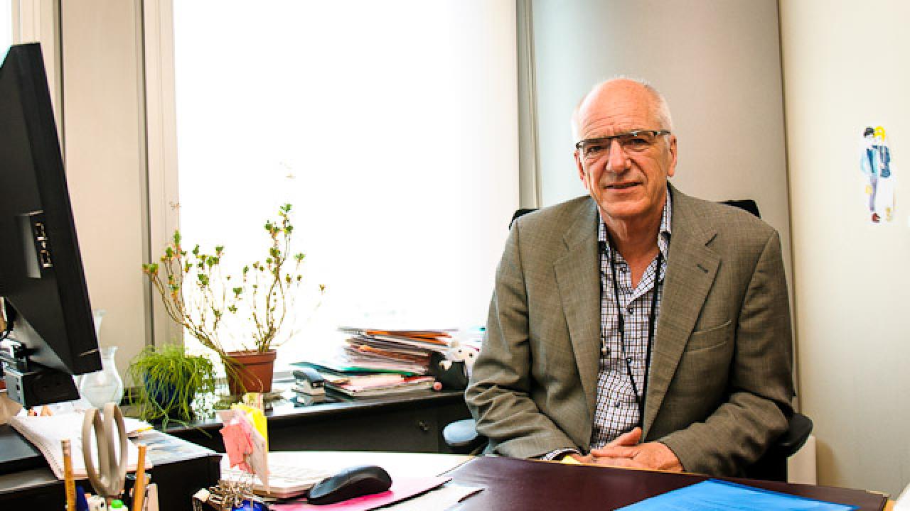 Olle Ludvigsson på sitt kontor i Bryssel.