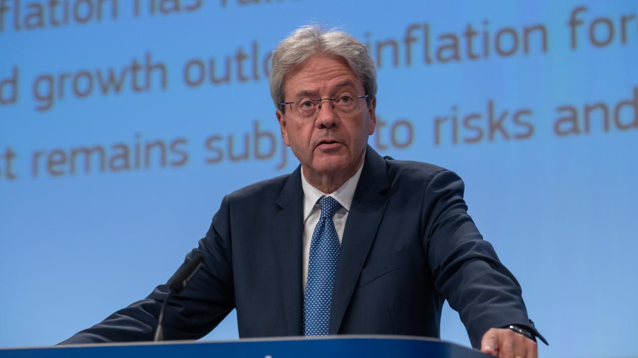 EU:s ekonomikommissionär, den italienske socialdemokraten Paoli Gentiloni.