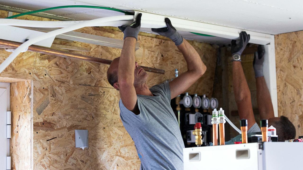 Byggsektorn beräknas få flest nya jobb i den gröna omställningen när byggnader ska energieffektiviseras och infrastruktur för förnybart komma på plats. Arkivbild.