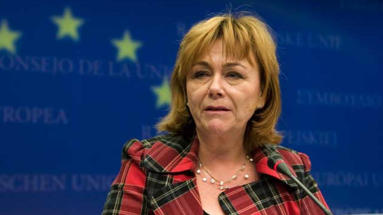 Arkivbild. Justitieminister Beatrice Ask (M). Snart kan upphovsrätten för inspelad musik förlängas från 50 år till 70 år.