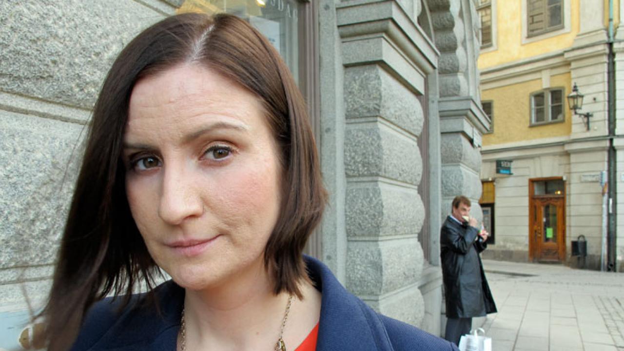 Trots nedslående opinionsundersökningar tror EU-minister Birgitta Ohlsson (FP) på höjt valdeltagande i EU-valet.