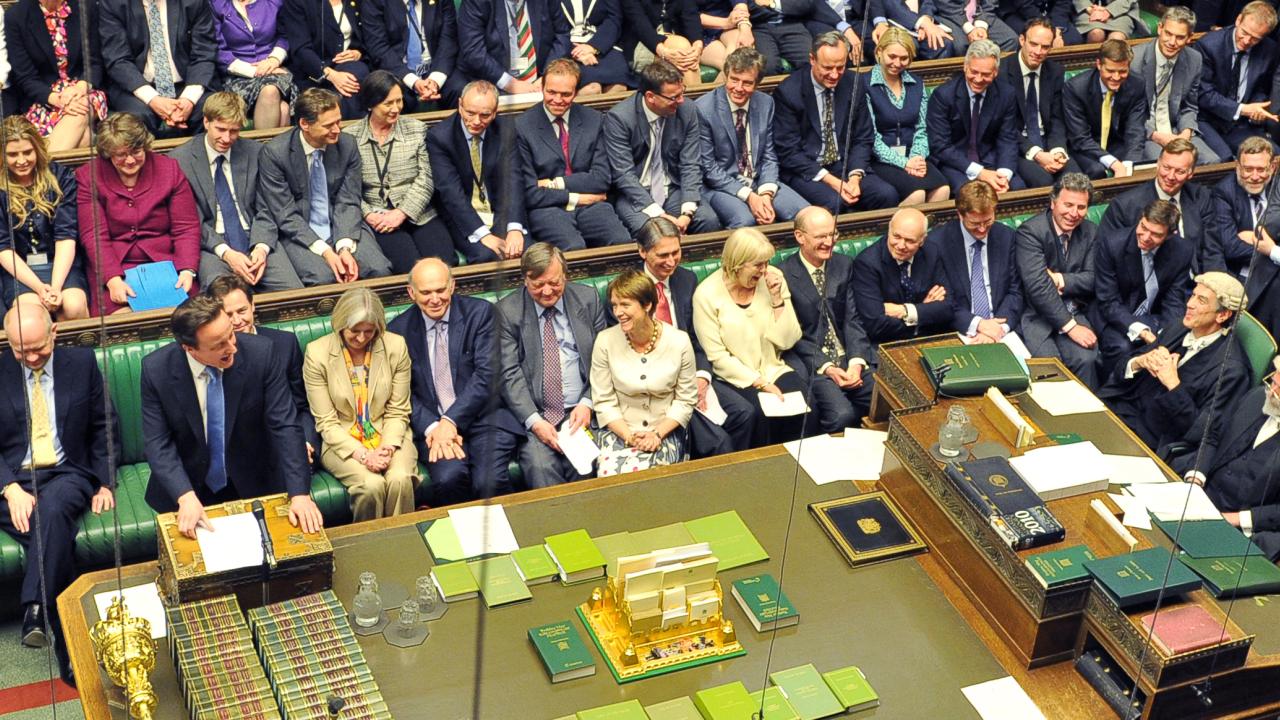 David Cameron åkte på en prestigeförlust när flera av hans partikamrater på onsdagen gick emot honom. Arkivbild