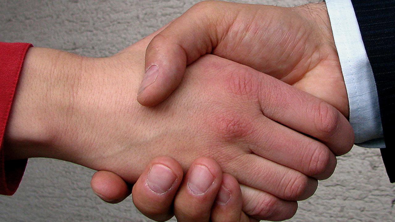 Arkivbild. Inser inte Socialdemokraterna att euroobligationer kan försvaga förhandlingsrätten, skriver Thomas Janson. 