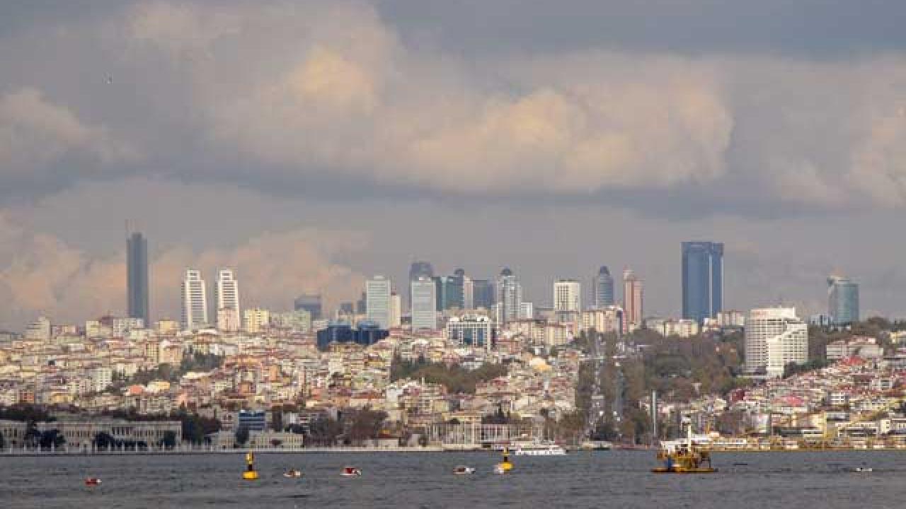 Arikvbild Istanbul. Efter 22 års försök att närma sig EU undrar allt fler om slutmålet ska vara EU.