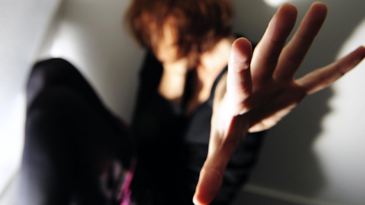 Närmare hälften av kvinnorna i 31 europeiska länder är blivit utsatta för någon form av manligt våld enligt en undersökning.