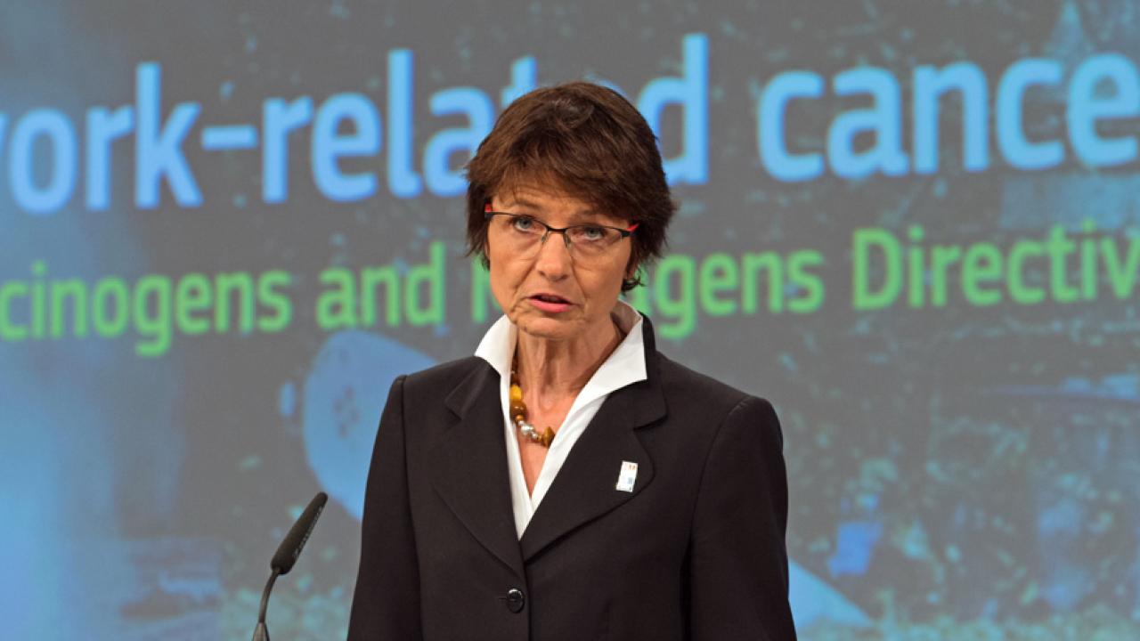 - Målet med mitt förslag om att skärpa EU:s regler mot cancerframkallande kemikalier på arbetsplatsen, skriver EU-kommissionär Marianne Thyssen.