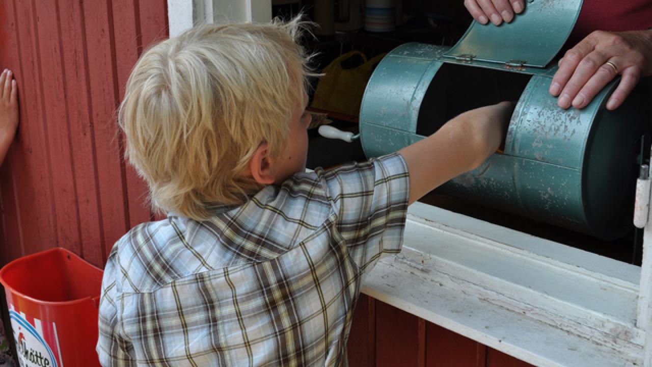 Föreningslivet får nu stöd av EU-parlamentets ekonomiutskott för att slippa momsen.