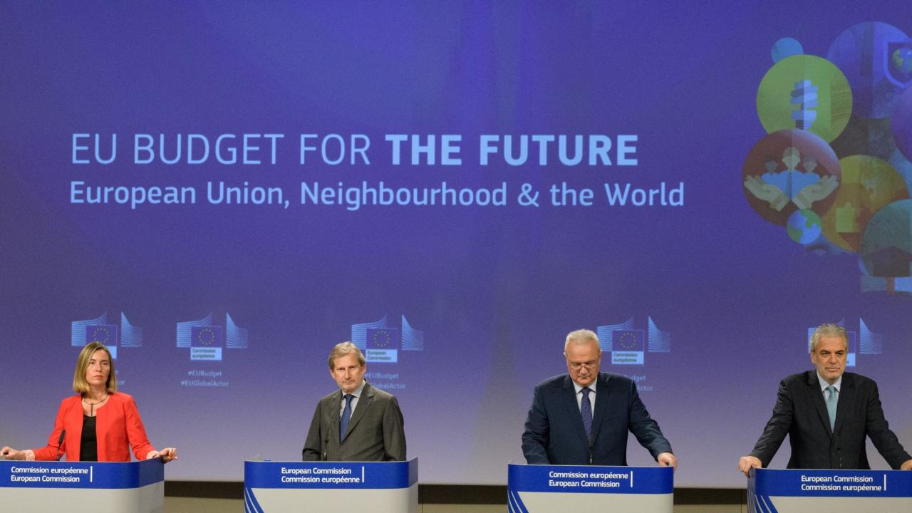 EU-kommissionärer med ansvar för olika utrikespolitiska frågor Federica Mogherini, Johannes Hahn, Neven Mimica och Christos Stylianides.