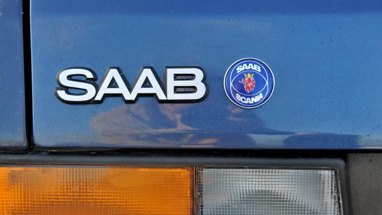 Striden om EU:s budget gör att pengar till utbildning för före detta Saab-anställda får vänta.