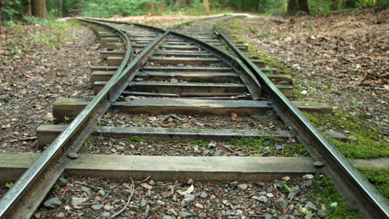 Vi är oroade över att både jobbkrisen och den sociala krisen nu eskalerar i Europa. Det skriver de socialdemokratiska EU-politikerna Göran Färm, Marita Ulvskog, Olle Ludvigsson, Åsa Westlund, Jens Nilsson och Anna Hedh. 