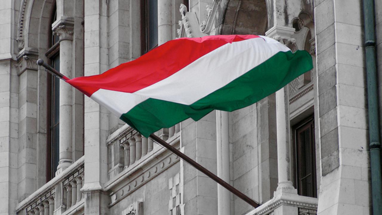 Konflikten mellan EU-kommissionen och Ungern gick vidare ett steg på onsdagen. 