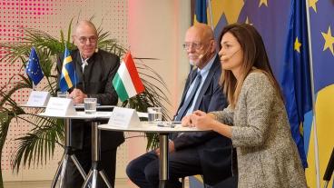 Debatt om EU:s framtid mellan Sveriges EU-minister Hans Dahlgren (S) i mitten och Ungerns juste- och EU-minister Judit Varga.