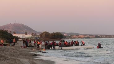 Flyktingar ankommer den grekiska ön Kos. Arkivbild.