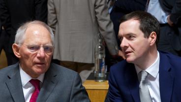 Tysklands finansminister Wolfgang Schäuble och hans brittiska kollega George Osborne varnar för Brexit. Arkivbild.