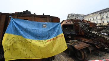 Närmare två av tre tillfrågade anser att Ukraina på sikt ska få gå med i EU. Arkivbild.