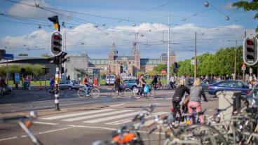 De två regeringspartierna i Nederländerna är inte eniga om i vilken utsträckning "välfärdsturism" är ett problem. Arkivbild.