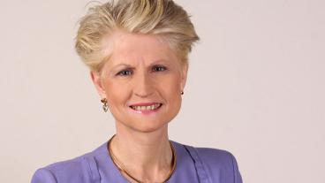 Anna Maria Corazza Bildt vill att EPP-ledare ska ta strid mot Viktor Orbáns Europamodell.