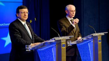 Herman Van Rompuy och José Manuel Barroso på presskonferensen efter EU-toppmötet torsdagen 14 mars.