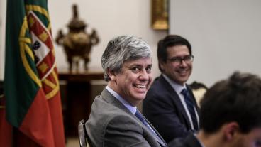 Eurogruppens ordförande, den portugisiske finansministern Mário Centeno, ledde möttet.