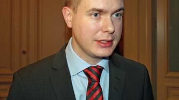 Utbildningsminister Fridolin (MP) efter riksdagens EU-nämndsmöte på fredagen.