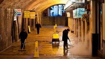 Nästan en av tio som har jobb i EU-länderna räknas ändå som fattig. Arkivbild.