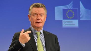 EU:s handelskommissionär Karel De Gucht har råkat i onåd med belgiska skatteverket. Arkivbild.