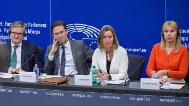 EU-kommissionärer Julian King, Jyrki Katainen, Federica Mogherini och Elżbieta Bieńkowska.