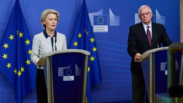 EU-kommissionens ordförande Ursula von der Leyen och EU:s utrikeschef Josep Borrell fördömer Rysslands invasion av Ukraina på torsdagsmorgon.