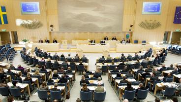 På onsdag 2 mars tar riksdagen ställning till om man genom att hävda brott mot EU:s subsidiaritetsprincip ska försöka få EU-kommissionen att ta tillbaka sitt förslag om nya finansieringskällor till EU-budgeten.